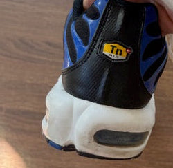 NIKE AIR MAX PLS TN - Size 12