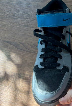 Gray / Baby Blue - NIKE SB DUNK MID - Size 12*