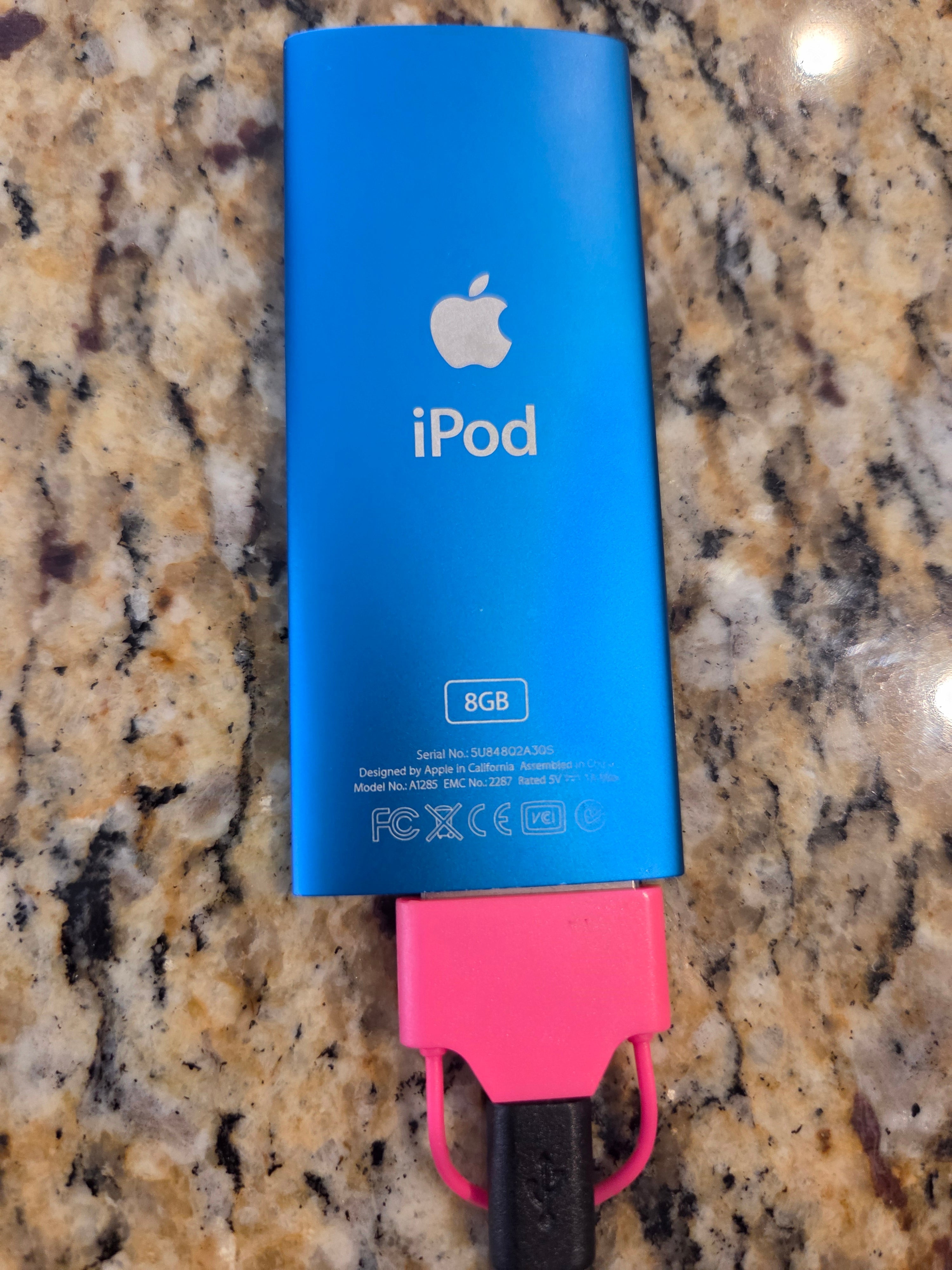 iPod Nano (2008) * 8GB - BLUE