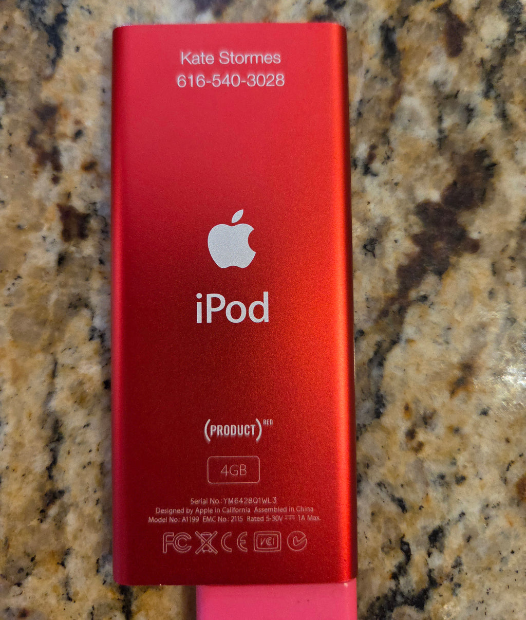 iPod Nano (2006) * 4GB - RED