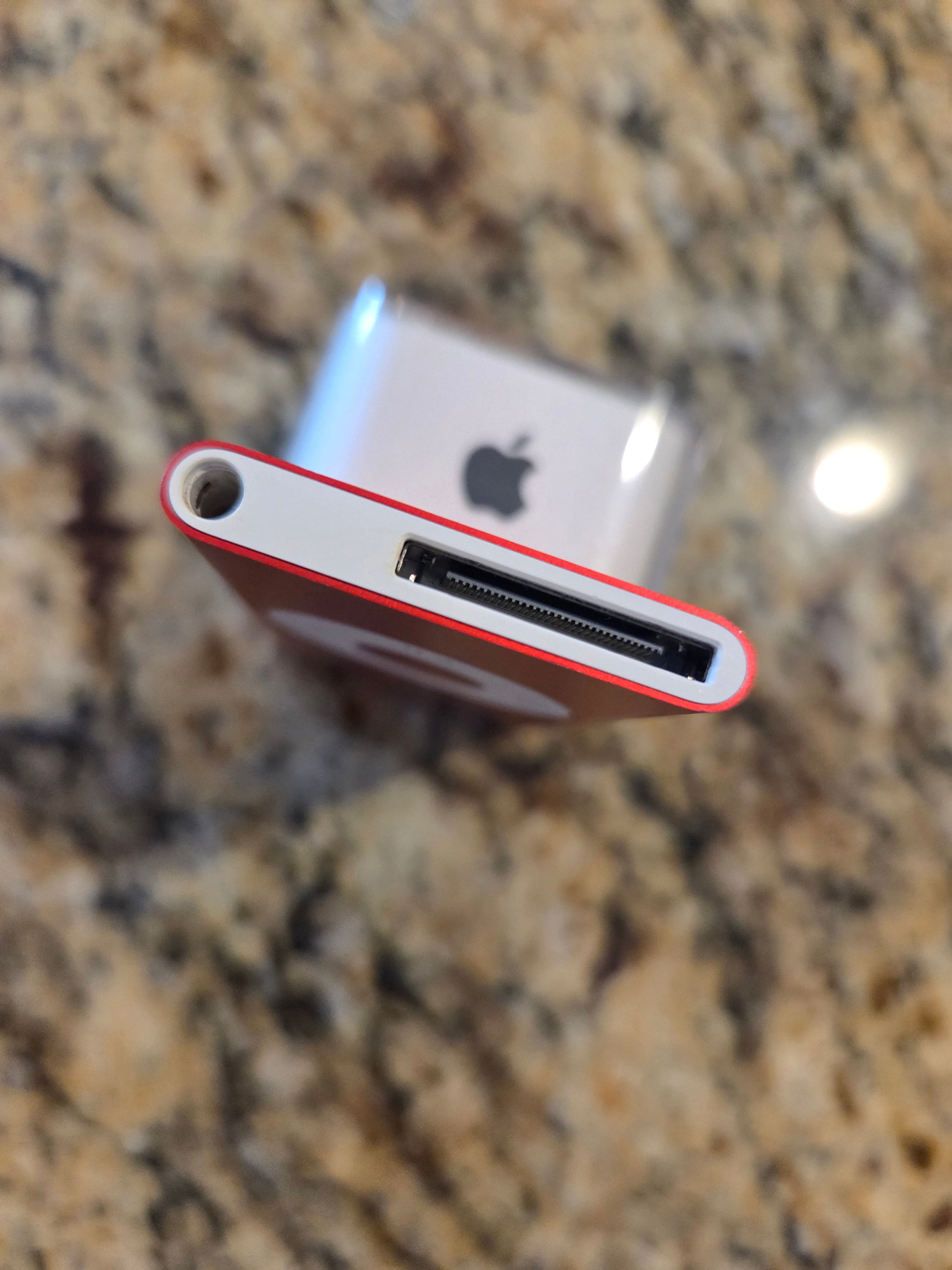 iPod Nano (2006) * 4GB - RED