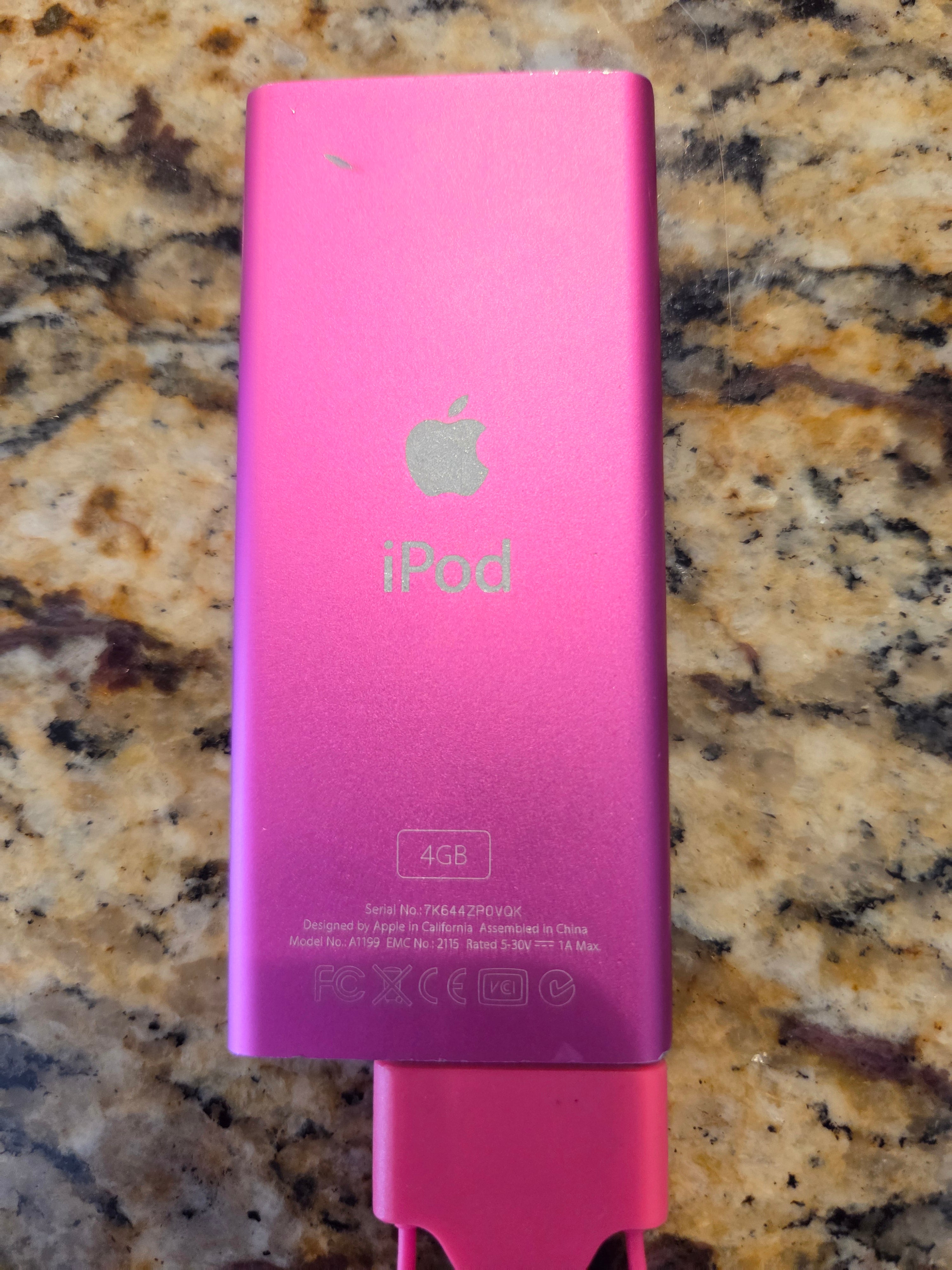 iPod Nano (2006) * 4GB - PINK