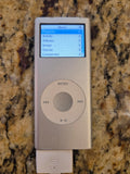 iPod Nano (2006) * 4GB - Top Piece Missing ** Does not hold a charge ** - SILVER