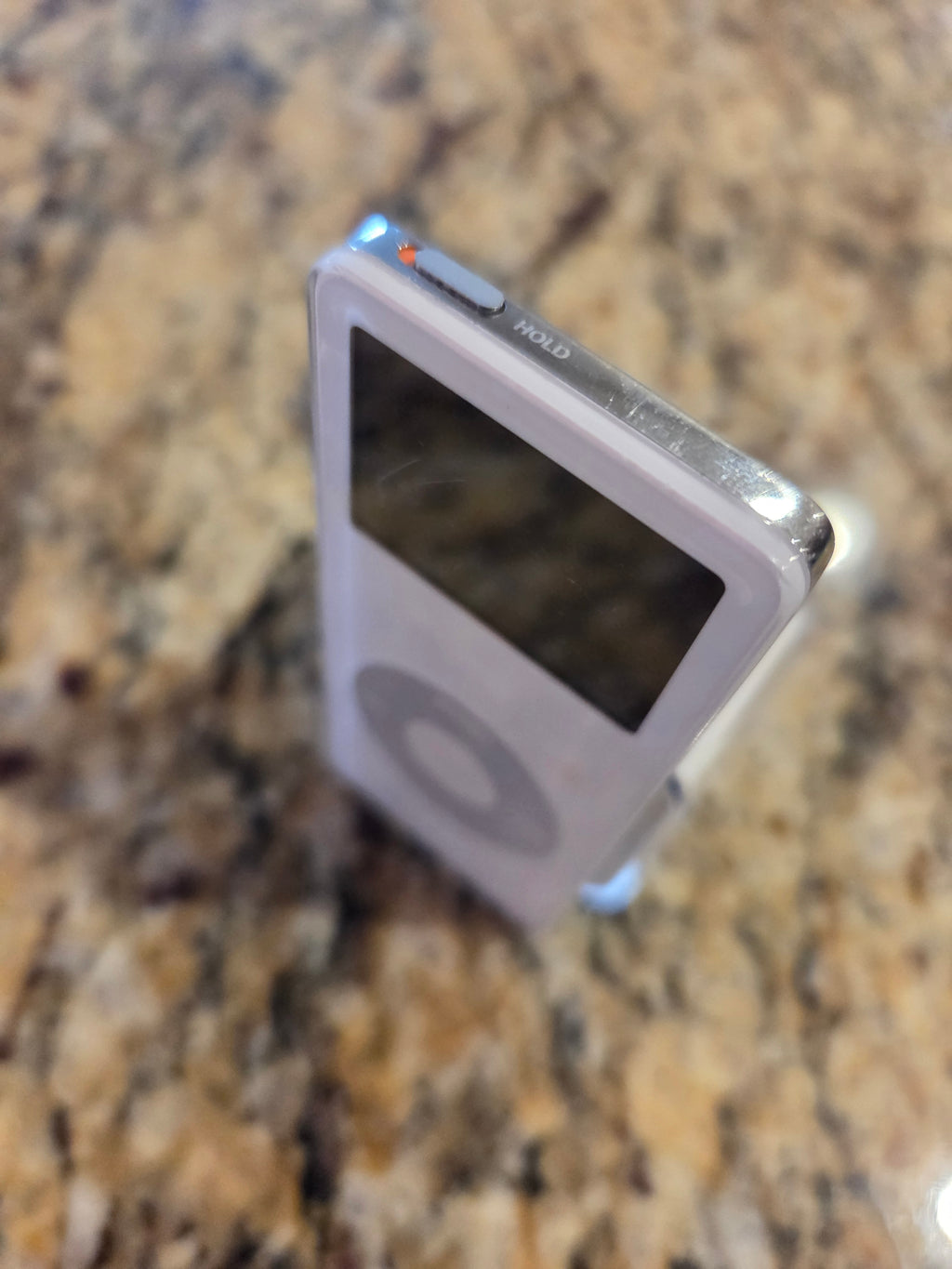 iPod (2005) * 1GB - WHITE