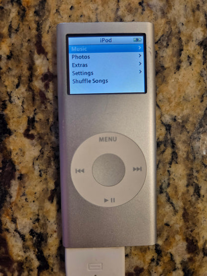 iPod Nano * 2GB - SILVER