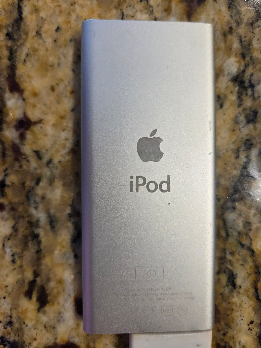 iPod Nano * 2GB - SILVER