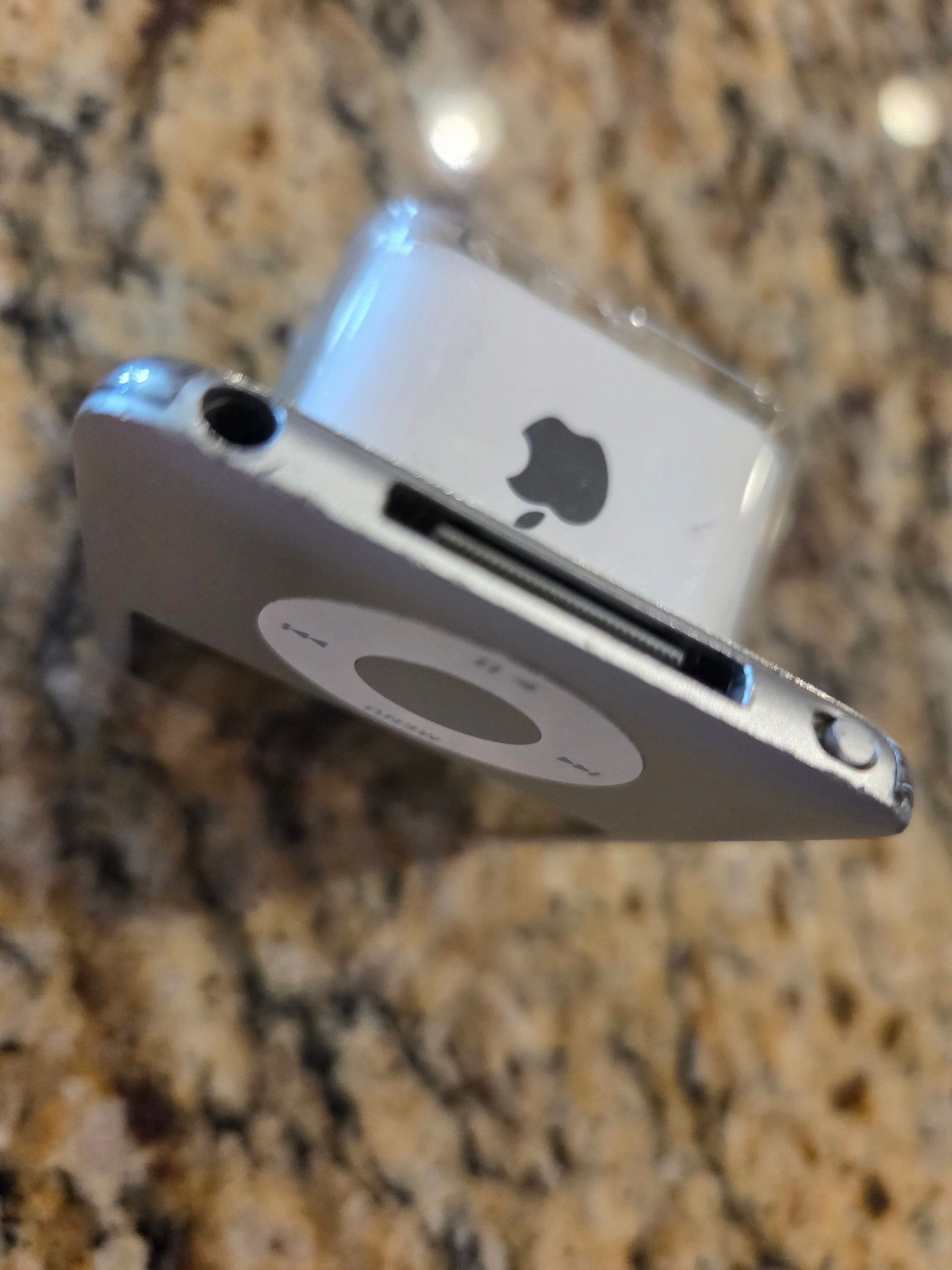 iPod (Large) * CLASSIC  * 160GB - SILVER