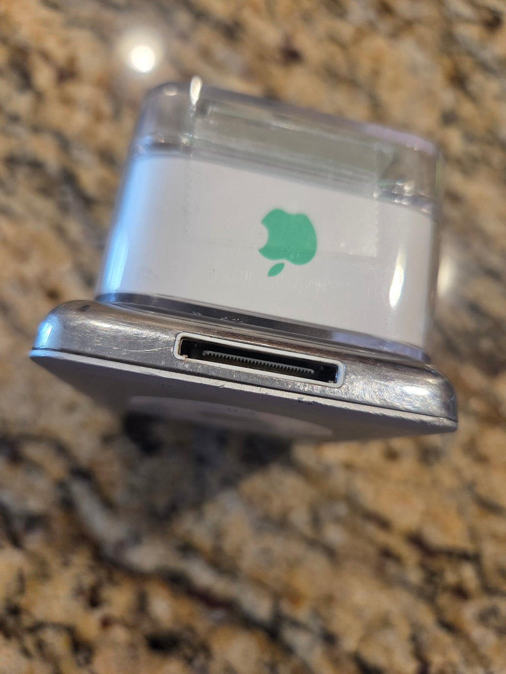 iPod (Small) * 4GB - SILVER