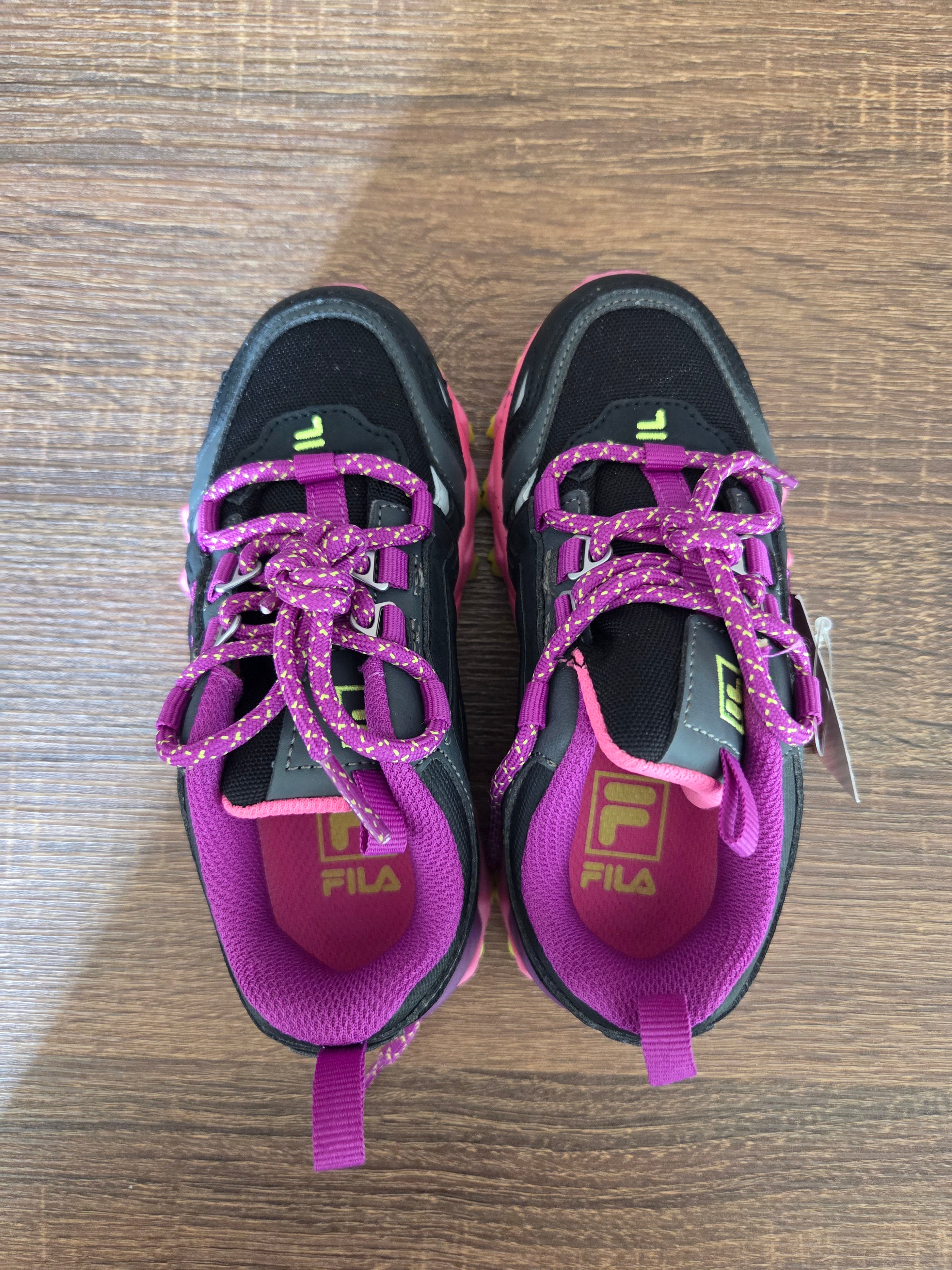 Purple & Black - FILA OAKMONT TR - Size 11* KIDS