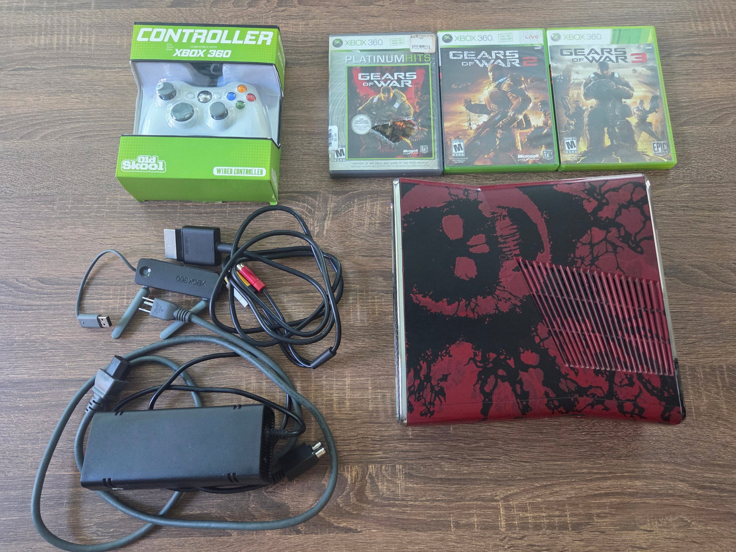 GEARS OF WAR - XBOX 360 Bundle * Special Edition