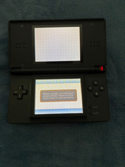 Nintendo DS Lite w/ 4 Game Bundle!