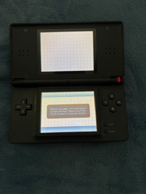 Nintendo DS Lite w/ 4 Game Bundle!