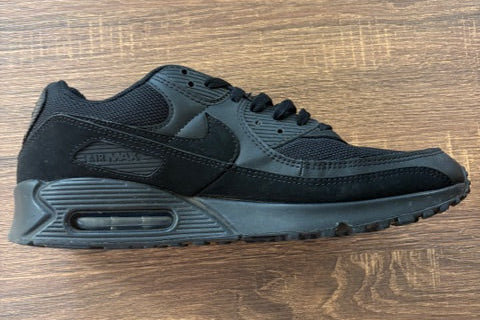 NIKE AIR MAX 90 - Size 12