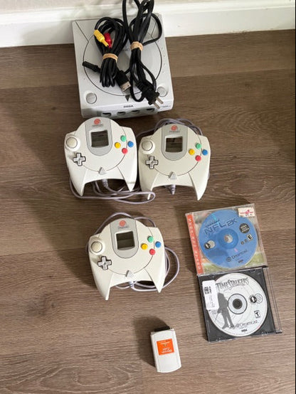 DreamCast Bundle3* Including 2 Games ( NFL 2k, & Time Stalkers )