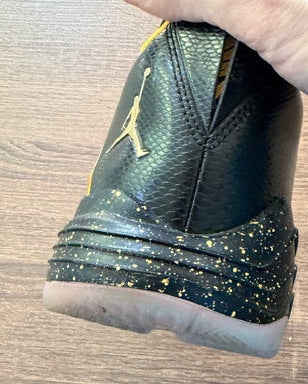 " Yellow Dragon " - NIKE AIR JORDAN - Size 11