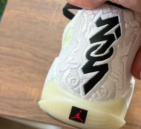 JORDAN ZION 3 - Size 10.5*