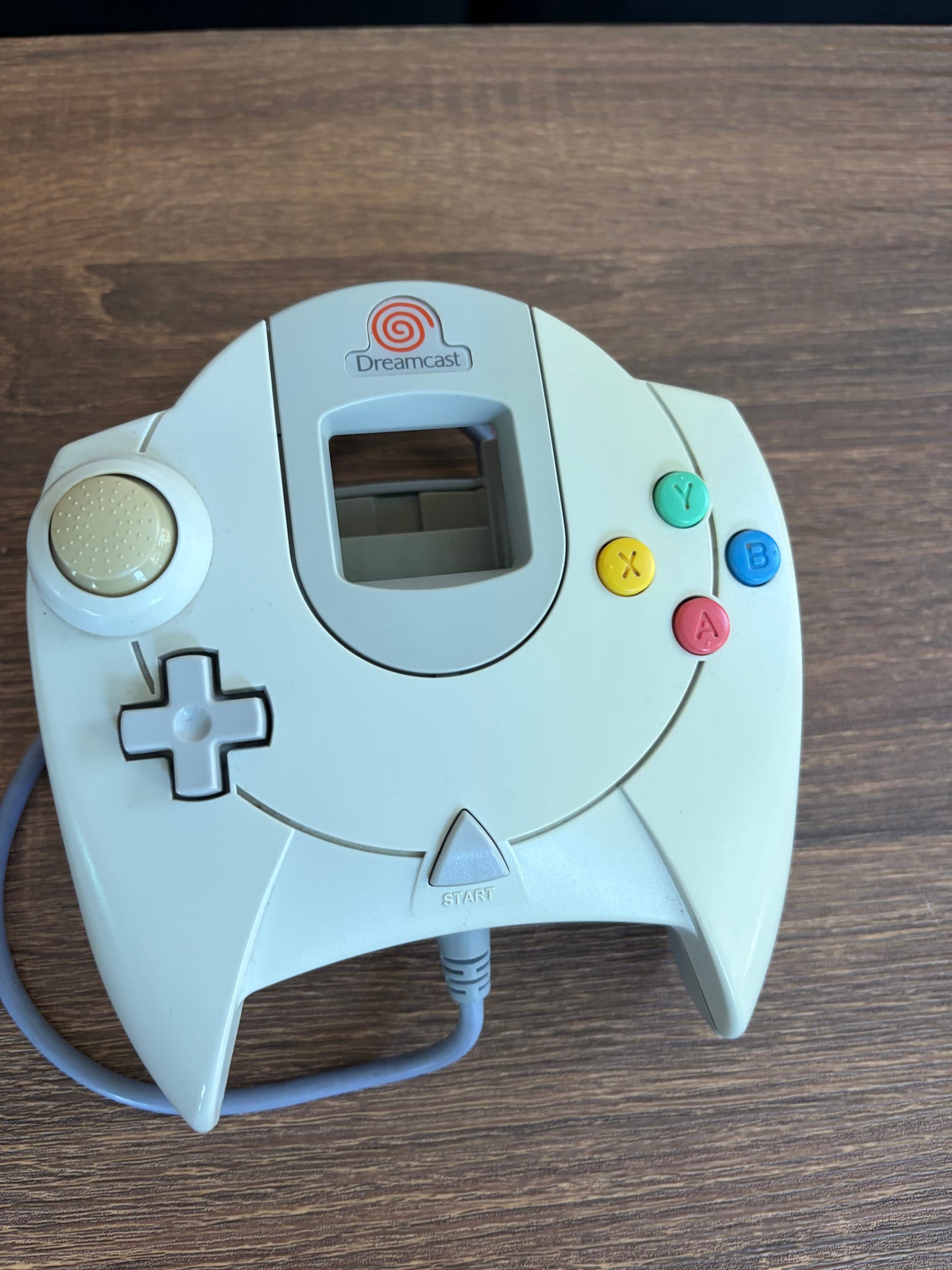 DreamCast Bundle6* w/ 6 Games and 2 Controllers!