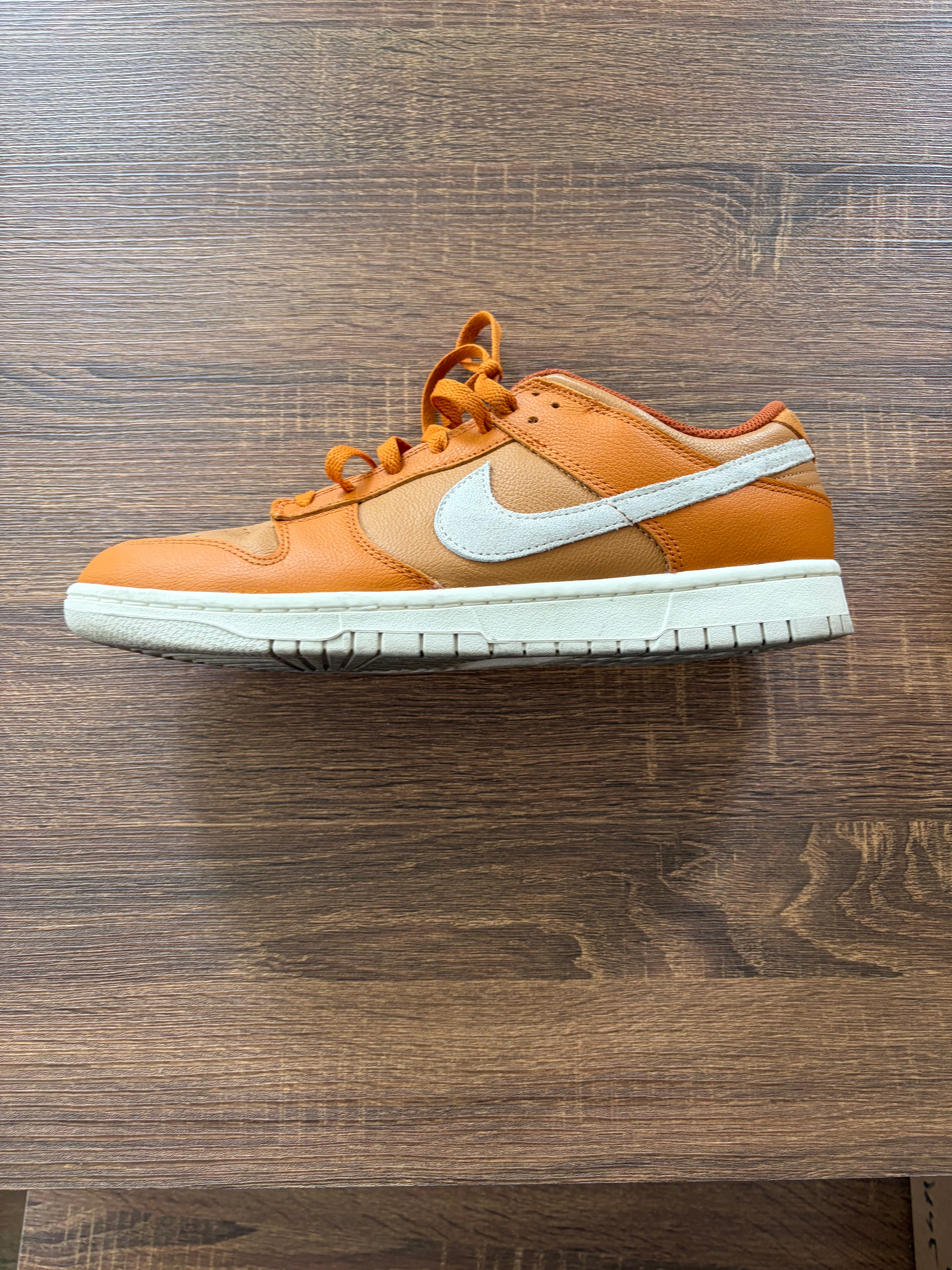 " Safari Swoosh Kumquat " - NIKE DUNK - Size 11.5*