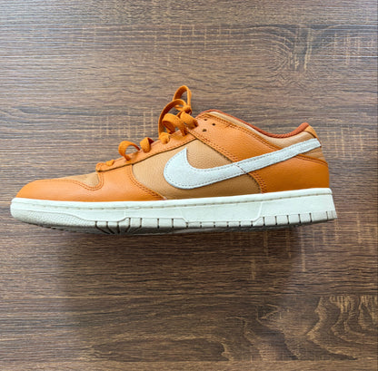 " Safari Swoosh Kumquat " - NIKE DUNK - Size 11.5*