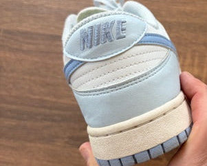 " Glacier Blue " - NIKE DUNK - Size 11.5*