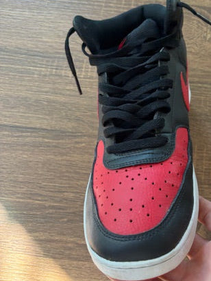 " Bred " - NIKE COURT VISION - Size 12