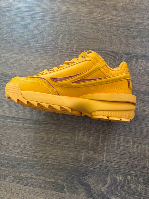 Bright Orange - FILAS DISRUPTOR 2 - Size 11*