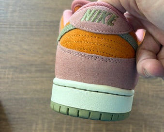 " Red Stardust " - NIKE SB DUNK LOW PRO - Size 11*