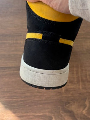 " New Love " - AIR JORDAN MID REVERSE - Size 12