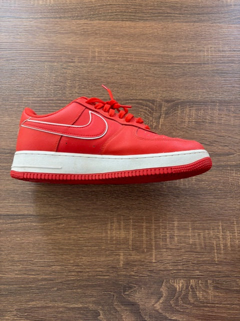 Picante Red - NIKE DUNKS - Size 11.5*