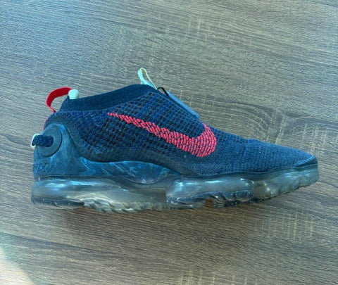 Navy - NIKE AIR VAPORMAX - Size 12*