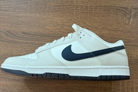 " Certified Fresh " - NIKE DUNK - Size 12