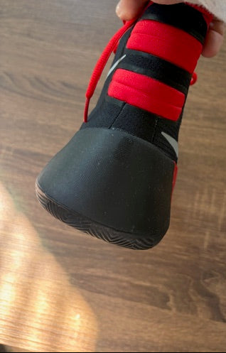 Black and Red - NIKE HYPERDUNK 2015 - Size 12