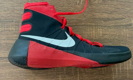 Black and Red - NIKE HYPERDUNK 2015 - Size 12