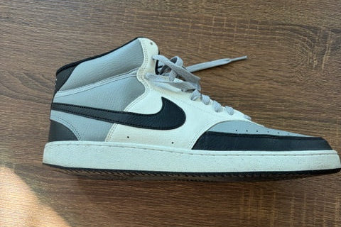NIKE COURT VISION - Size 12