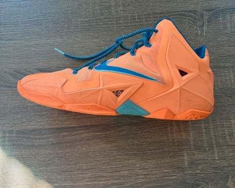 " Atomic Orange " - NIKE LEBRON 11 - Size 12*