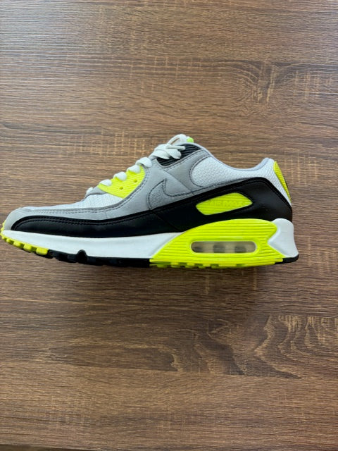Black, Gray, & Yellow - NIKE AIR MAX - Size 11*