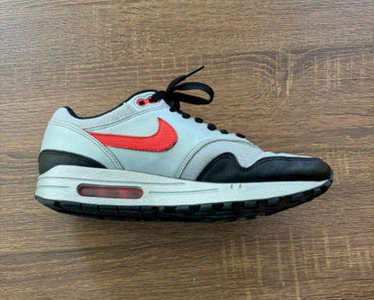 " Chili 2.0 " Silver Bottoms - NIKE AIR MAX - Size 11*