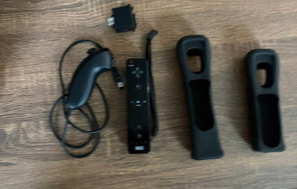 Wii Bundle w/ Original Box  ( + Wii Sports & Wii Resort )