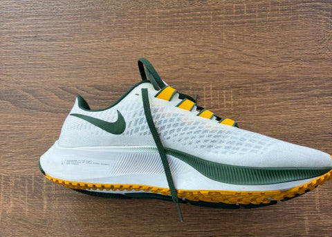 "Green Bay Packers" - NIKE - Size 11*