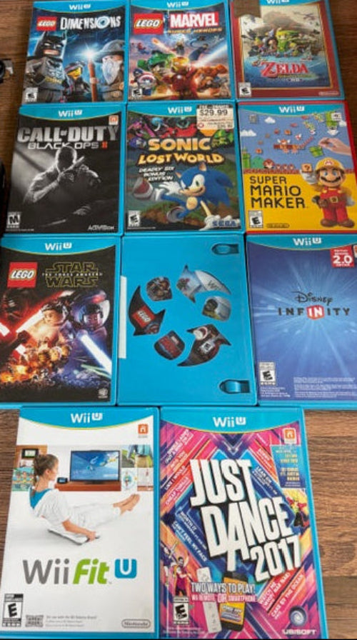 Wii U Bundle - w/ 11 Games - ( Including Black Ops - Call of Duty ) + more!