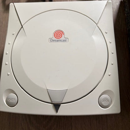DREAMCAST BUNDLE 05 - WITH ORIGINAL BOX*