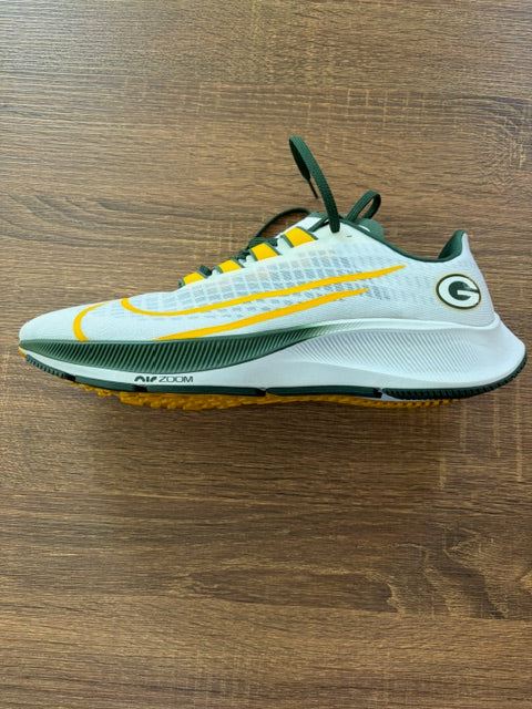 "Green Bay Packers" - NIKE - Size 11*