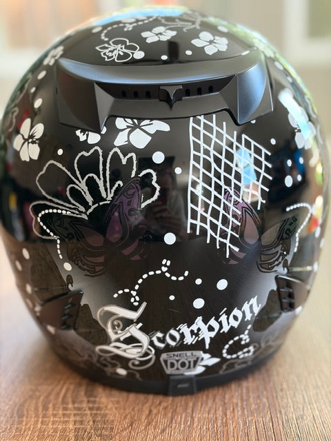 SCORPION HELMET - Size M