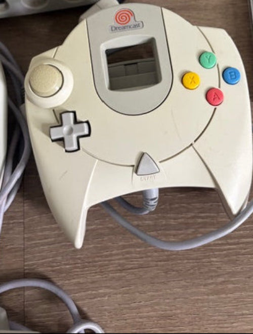 DREAMCAST BUNDLE4* Including - 2 Games ( NFL 2k, & Cyber Troopers Virtual-on )