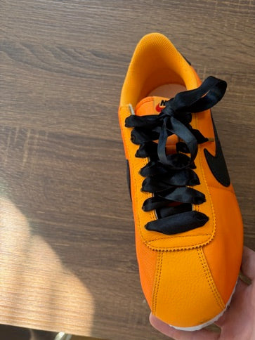 " Amarillo " - NIKE CORTEZ - Size 11*