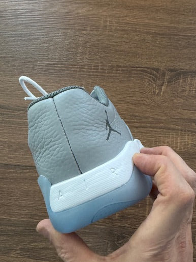 Gray with White - NIKE AIR JORDAN - Size 11*
