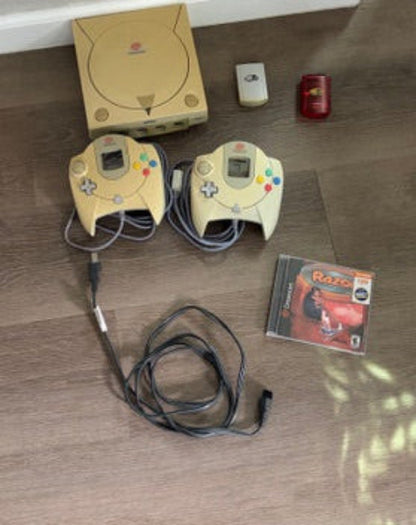 DREAMCAST BUNDLE 01* w/ 2 Controllers, 2 Memory Cards, & 1 Game!