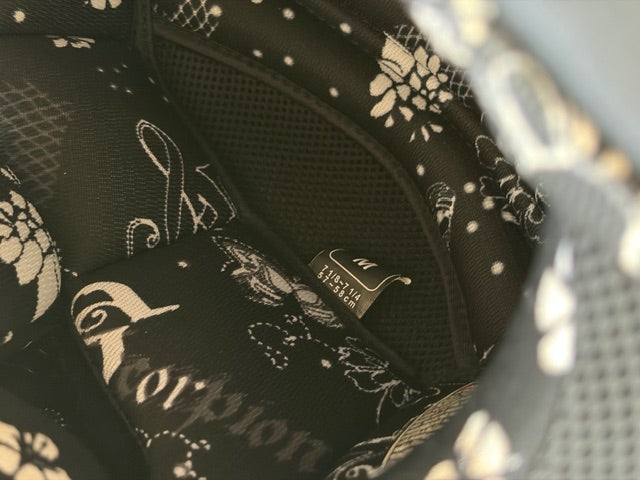 SCORPION HELMET - Size M