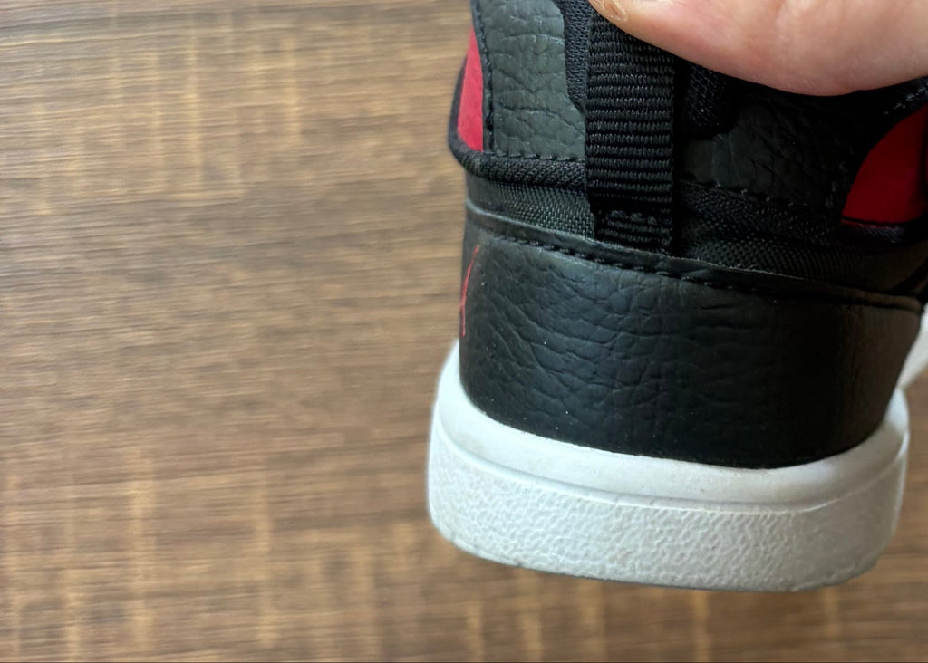 NIKE AIR JORDAN - Size 10 C *  KIDS