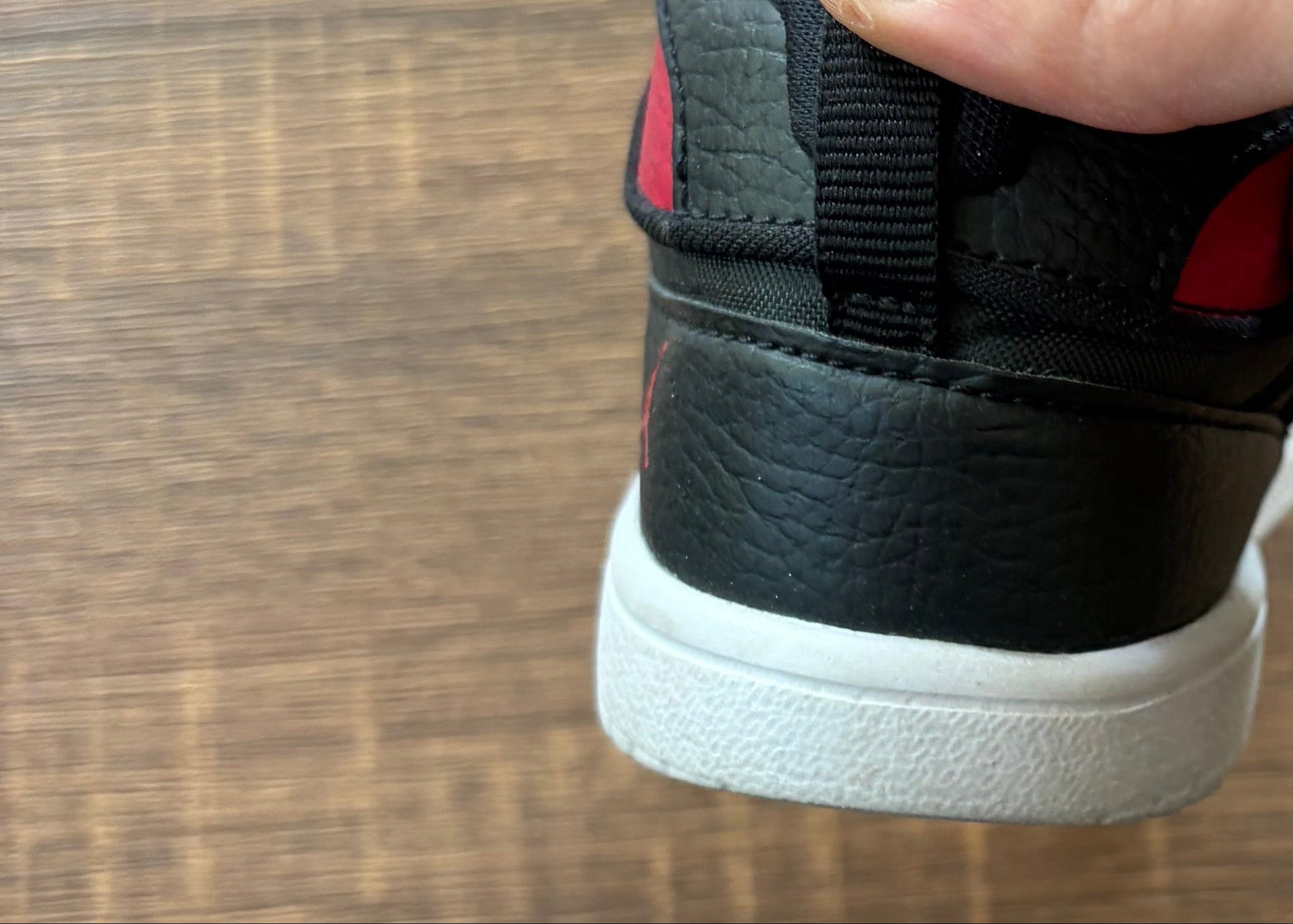 NIKE AIR JORDAN - Size 10 C *  KIDS
